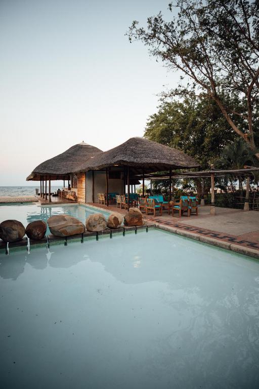 Study Retreat in Lake Malawi, Africa Followed by in-Person Labs and Practice Exams in Edinburgh, Scotland